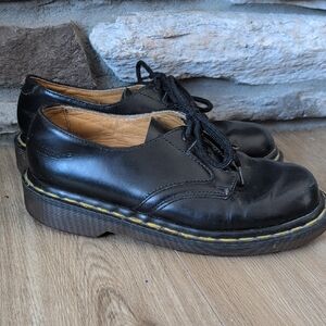 Stylish Black Doc Martens Leather Oxfords